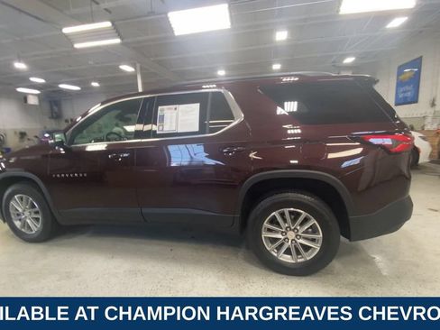 Certified 2023 Chevrolet Traverse LT FWD image 7