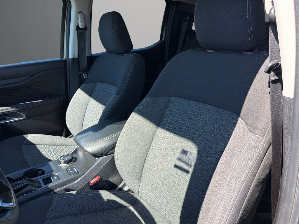Used 2024 Ford Ranger XLT w/ FX4 Off-Road Package AWD/4WD image 13