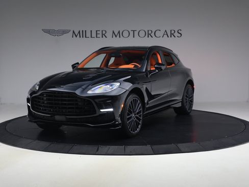 Used 2025 Aston Martin DBX 707 AWD/4WD image 1
