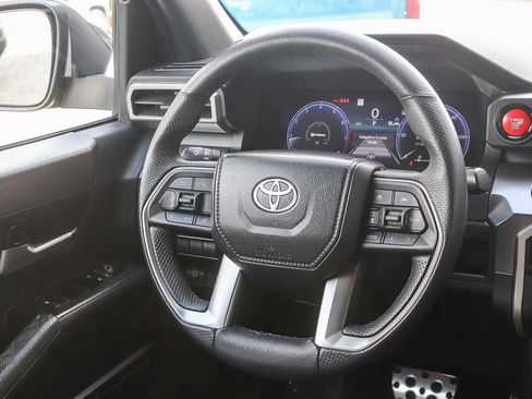 Used 2024 Toyota Tacoma TRD Sport image 17