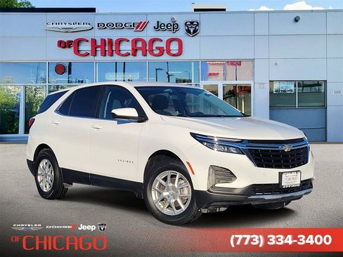 Used 2022 Chevrolet Equinox LT image 1