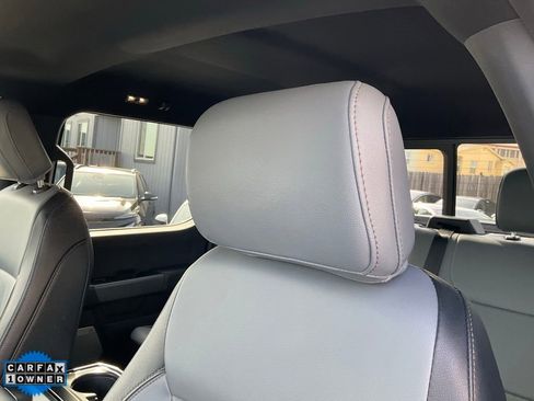 Used 2022 Ford F150 Lightning Lariat image 22