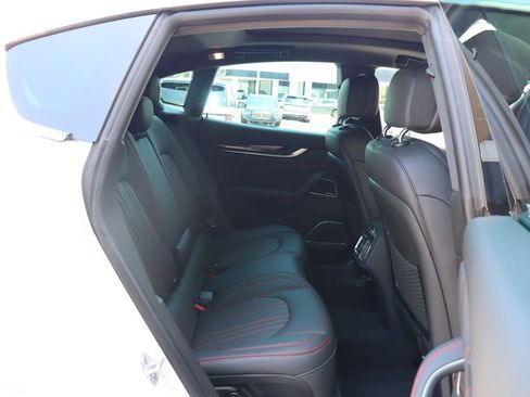 Used 2022 Maserati Levante Modena image 70