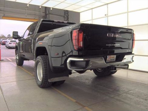 Used 2024 GMC Sierra 3500 SLE image 11