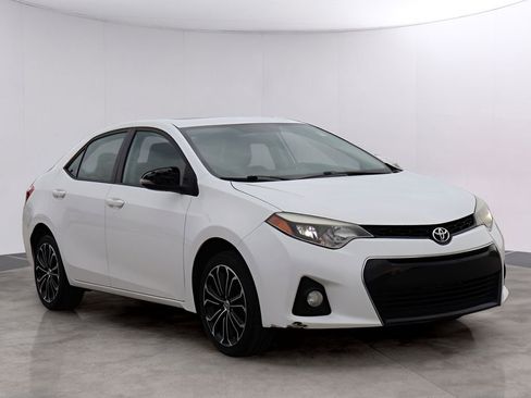 Used 2014 Toyota Corolla S image 3