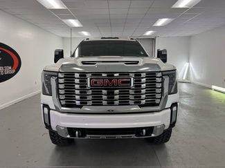 Used 2024 GMC Sierra 2500 Denali w/ Denali Reserve Package video 2