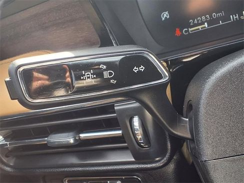 Used 2022 Lincoln Corsair Reserve w/ Equipment Group 201A image 14