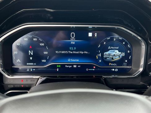 Used 2022 Chevrolet Silverado 1500 RST image 30