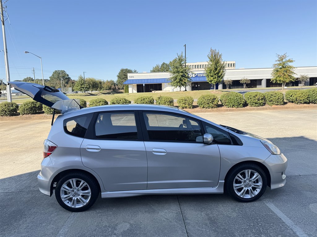 Used 2011 Honda Fit Sport image 28