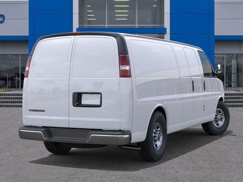 New 2026 Chevrolet Express 2500 Extended RWD image 28