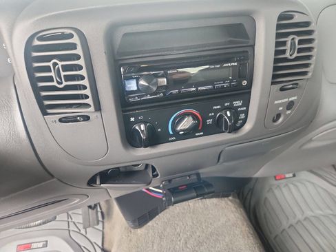 Used 1997 Ford F150 XLT image 14