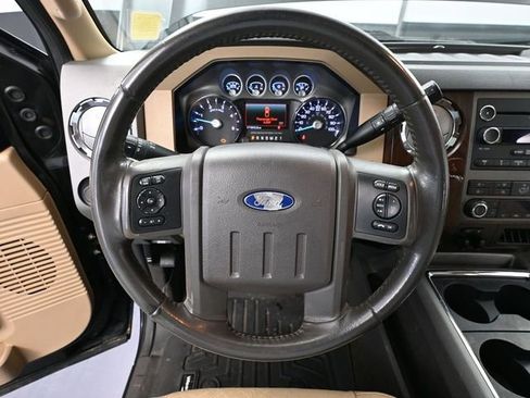 Used 2011 Ford F250 Lariat w/ Lariat Interior Pkg AWD/4WD image 25