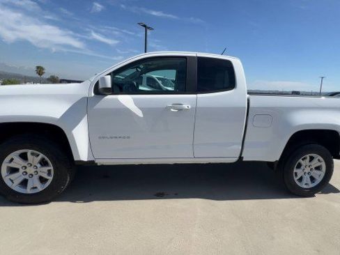 Used 2022 Chevrolet Colorado LT w/ Fleet Safety Package image 5