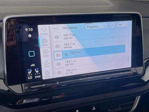 New 2026 Volkswagen Atlas Cross Sport SEL Premium R-Line AWD/4WD image 15