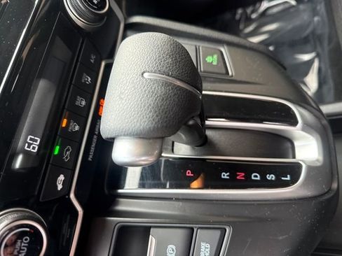 Used 2020 Honda CR-V LX image 18