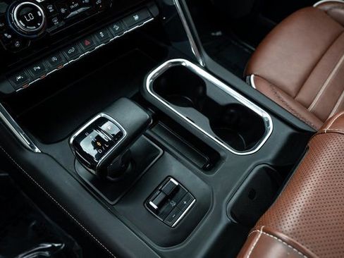 Used 2024 GMC Sierra 1500 Denali Ultimate image 39