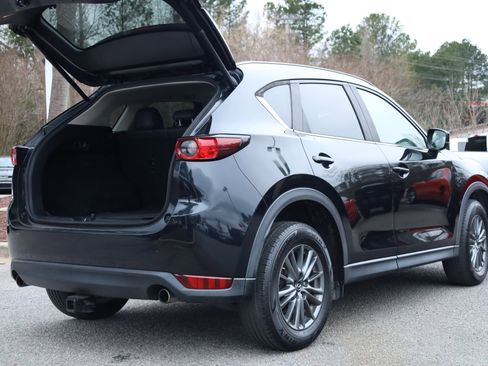 Used 2017 MAZDA CX-5 Touring w/ Preferred Equipment Package image 5