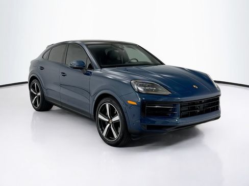 Certified 2026 Porsche Cayenne Coupe AWD/4WD image 9