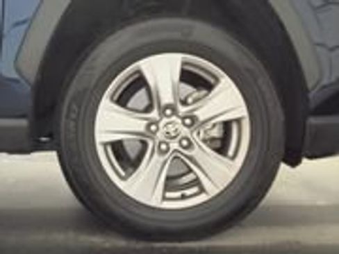 Used 2023 Toyota RAV4 XLE w/ Convenience Package FWD image 8