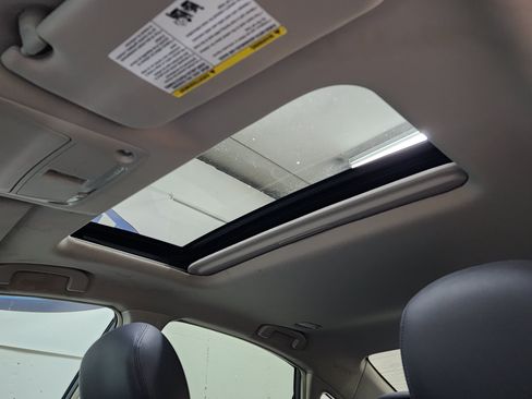 Used 2013 Nissan Altima 3.5 SL FWD image 25
