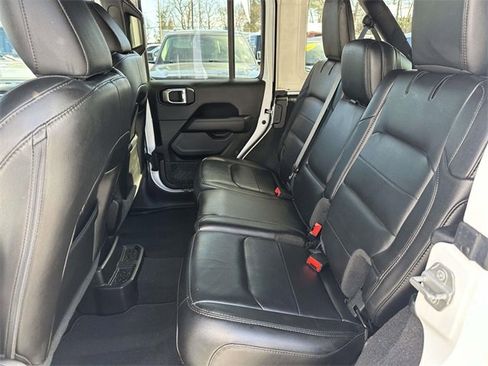 Certified 2021 Jeep Wrangler Unlimited Sahara image 17