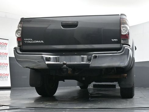 Used 2012 Toyota Tacoma 4x4 Double Cab image 23