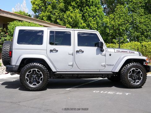 Used 2016 Jeep Wrangler Unlimited Rubicon image 9