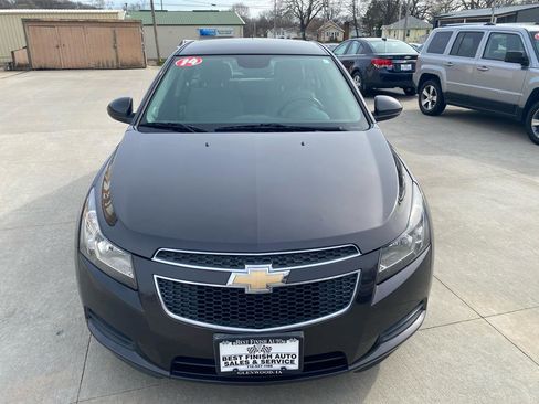 Used 2014 Chevrolet Cruze LT w/ Technology Package image 3