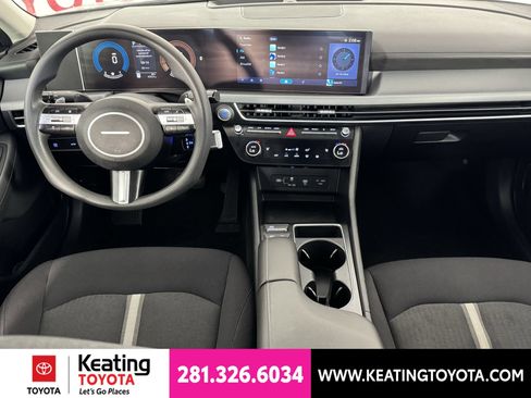 Used 2025 Hyundai Sonata SEL FWD image 22
