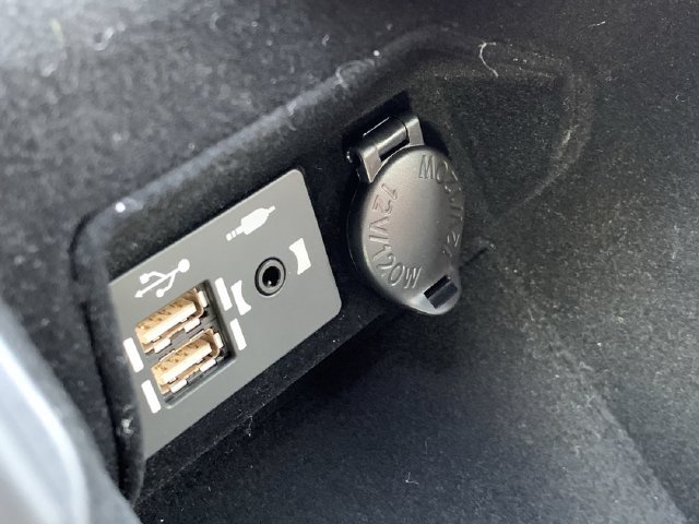 Used 2025 Lexus IS 300 RWD image 29