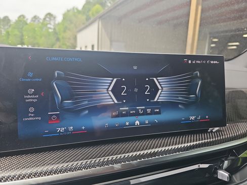 New 2026 BMW X5 M60i AWD/4WD image 23