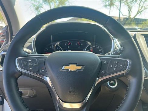 Used 2024 Chevrolet Equinox LT image 37