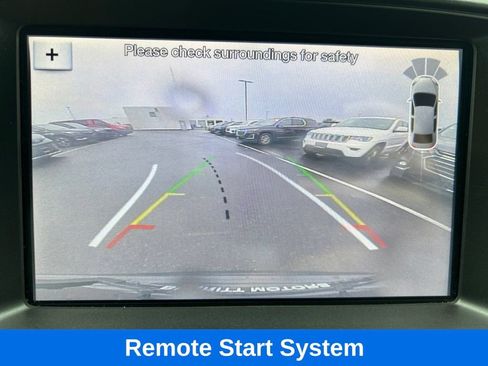 Used 2019 Ford Explorer XLT w/ Equipment Group 202A AWD/4WD image 15