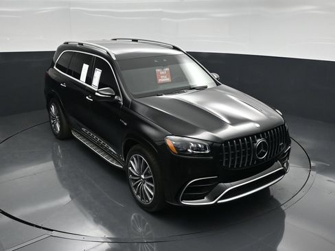 Used 2025 Mercedes-Benz GLS 63 AMG 4MATIC image 34