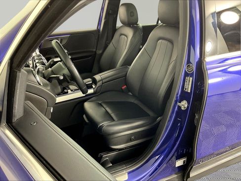 Used 2021 Mercedes-Benz GLB 250 4MATIC image 21