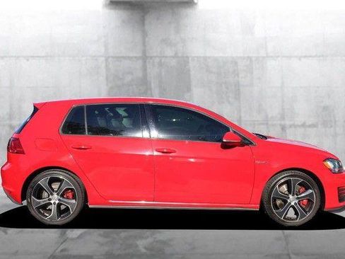 Used 2017 Volkswagen GTI Autobahn FWD image 5