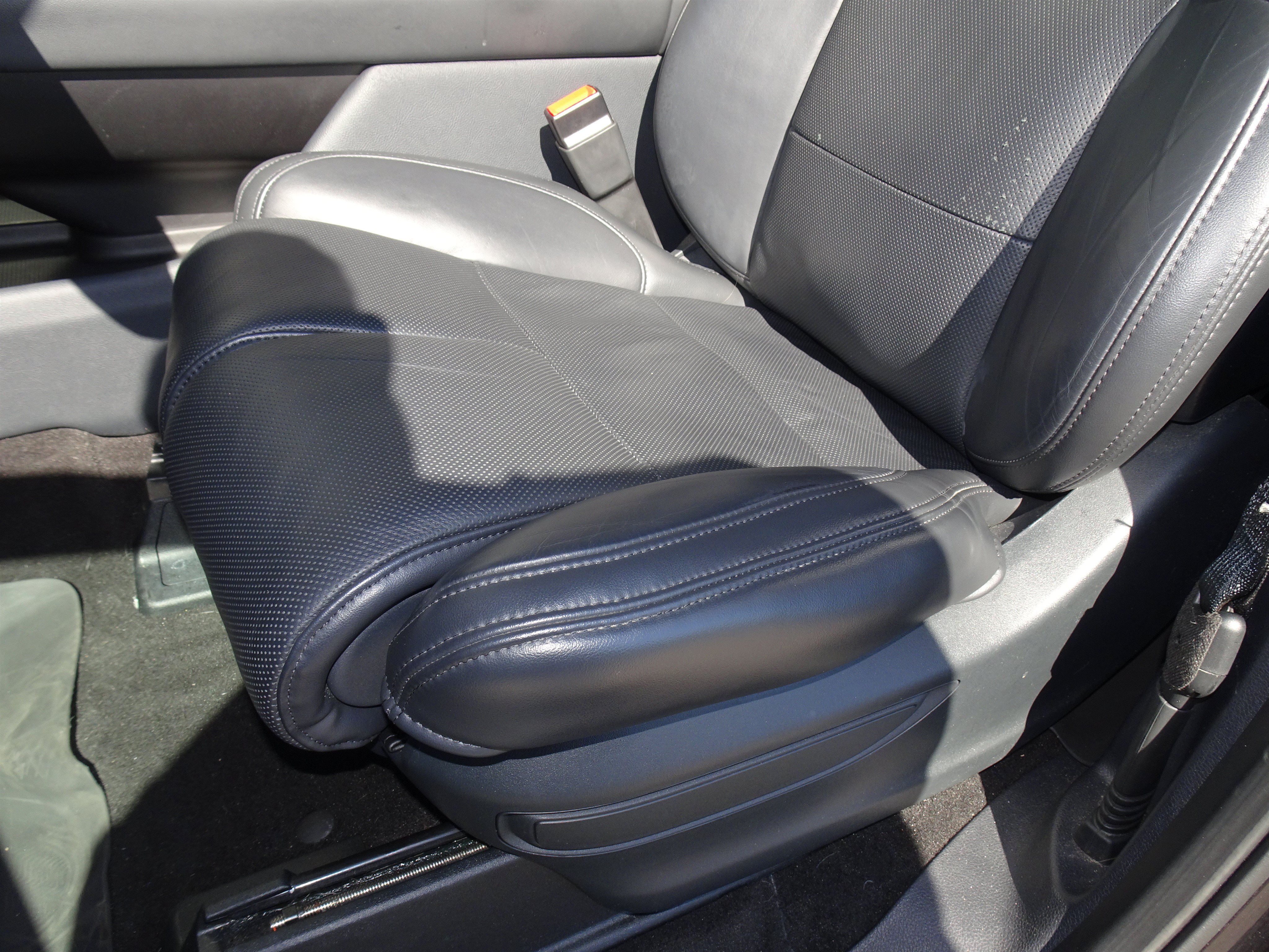 Used 2024 Lincoln Navigator Reserve AWD/4WD image 9
