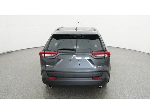 Used 2025 Toyota RAV4 XLE w/ Convenience Package FWD image 7