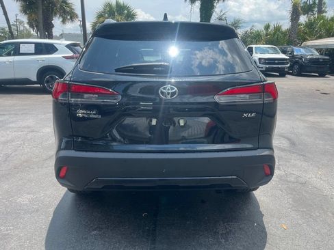 Used 2026 Toyota Corolla Cross XLE w/ Convenience Package FWD image 4