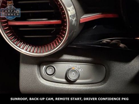 Used 2026 Chevrolet Trax RS w/ Sunroof Package FWD image 35