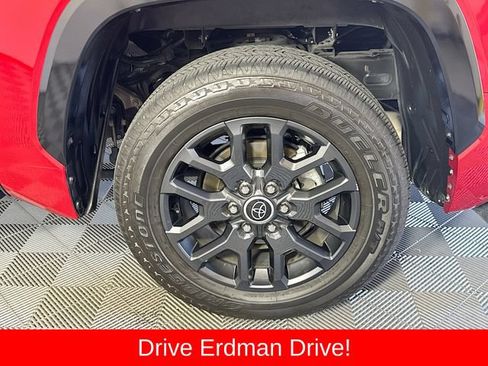 Used 2023 Toyota Tundra Platinum w/ Advanced Package AWD/4WD image 4