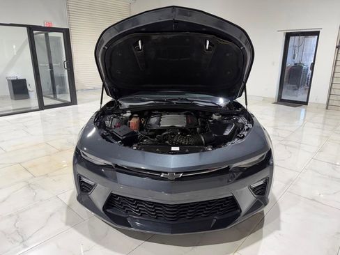 Used 2016 Chevrolet Camaro SS image 5