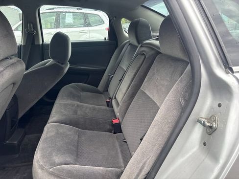 Used 2013 Chevrolet Impala LT w/ LT Sunroof Package FWD image 11