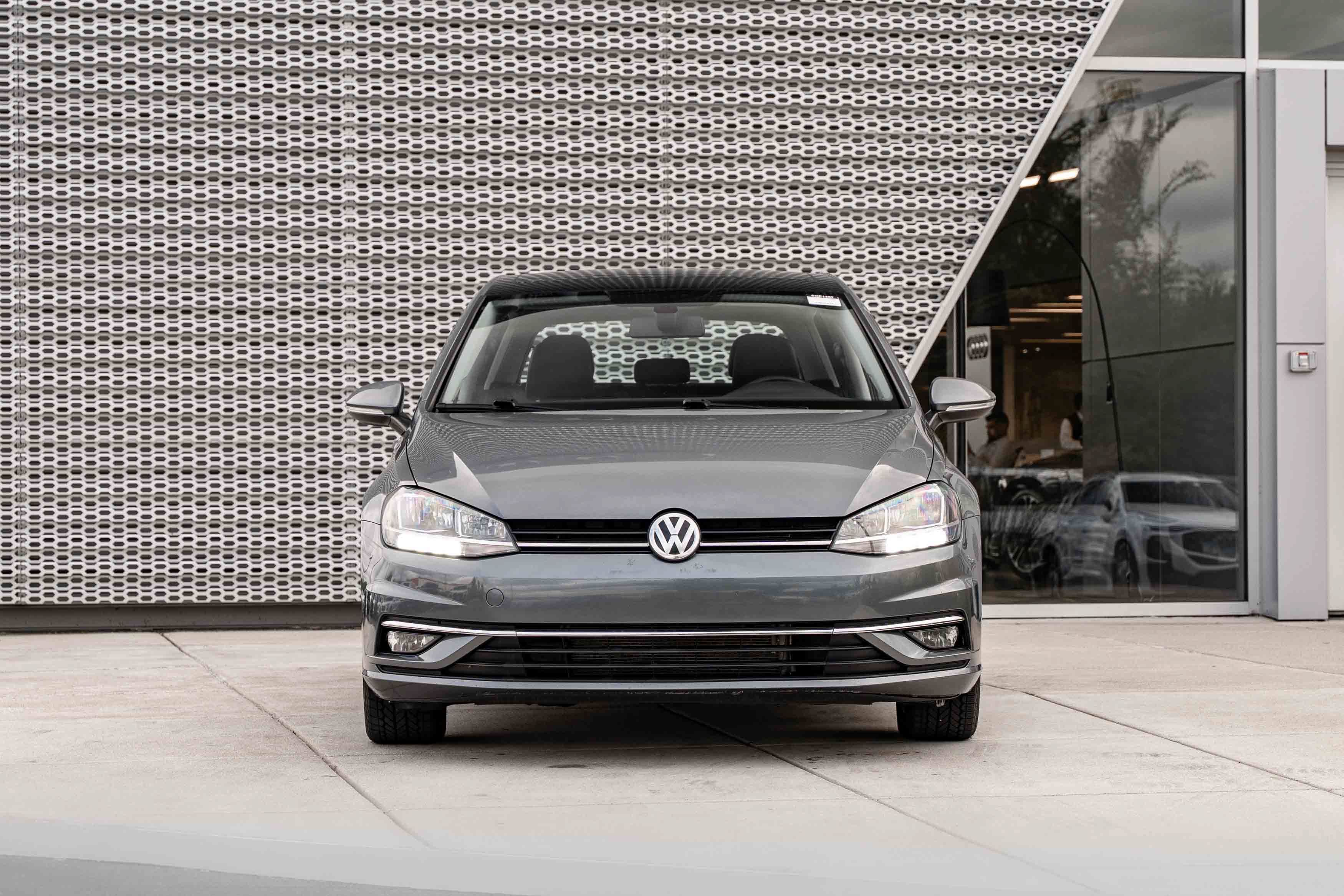 Used 2018 Volkswagen Golf SE FWD image 27
