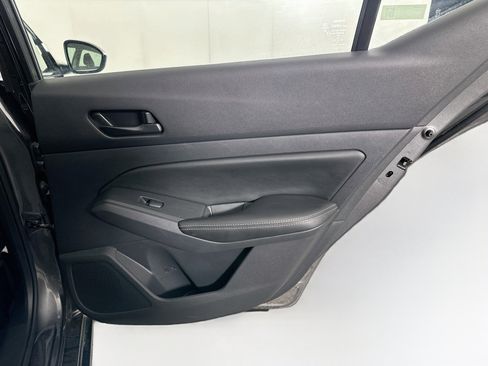 Used 2025 Nissan Altima 2.5 SV FWD image 28
