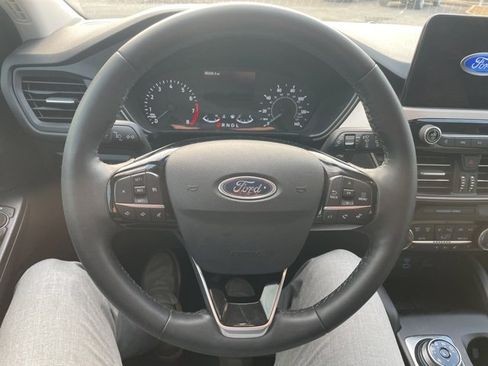 Used 2022 Ford Escape SE w/ Convenience Package image 10