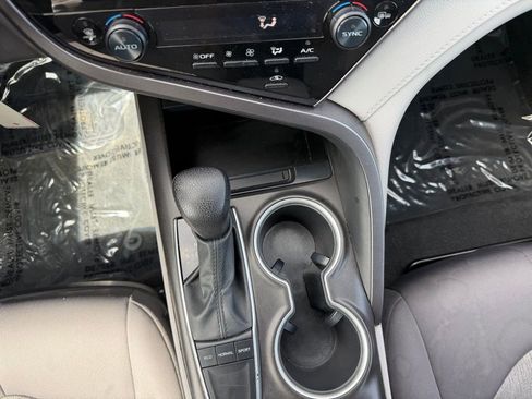 Used 2023 Toyota Camry LE image 12