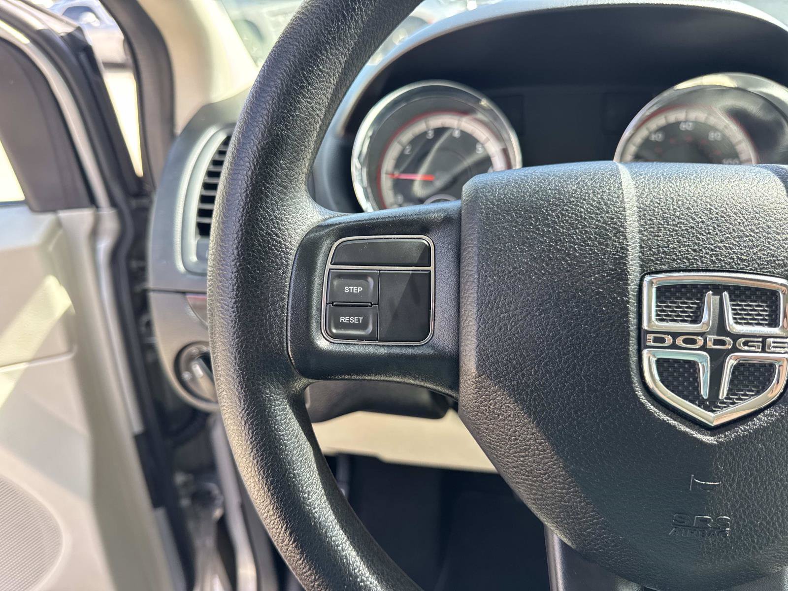 Used 2017 Dodge Grand Caravan SE w/ Power Window Group FWD image 23