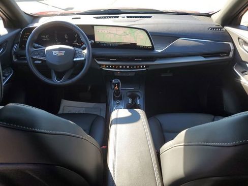 Certified 2024 Cadillac XT4 Premium Luxury image 20