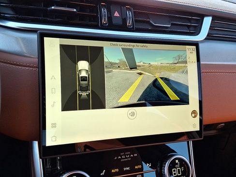 New 2024 Jaguar XF R-Dynamic SE AWD/4WD image 15